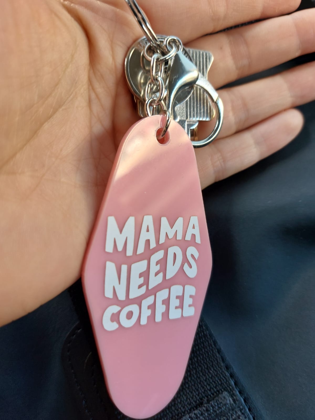 MAMA NEEDS COFFEE KEYCHAIN